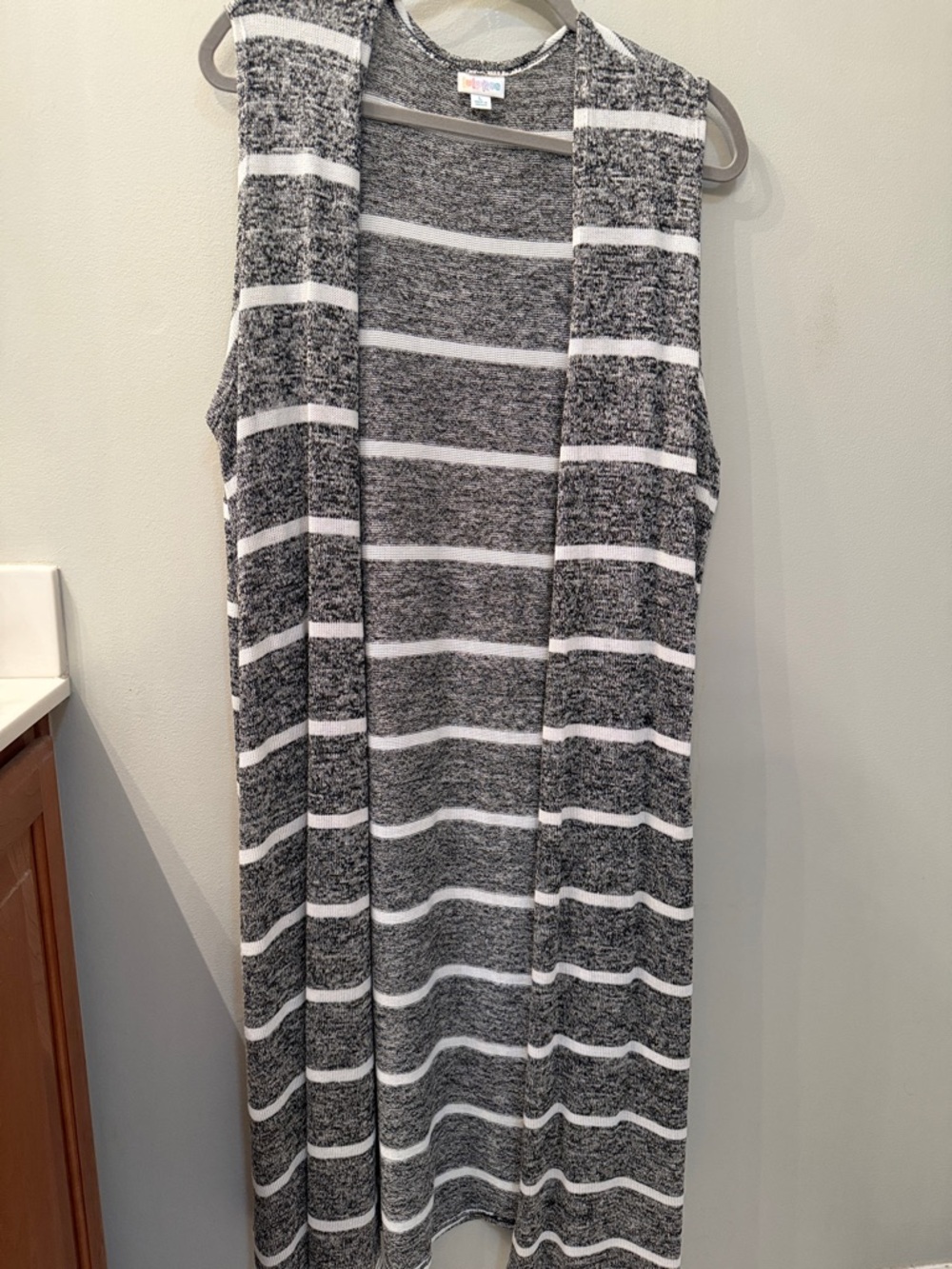 LuLaRoe Gray & White Striped Sleeveless Joy Duster